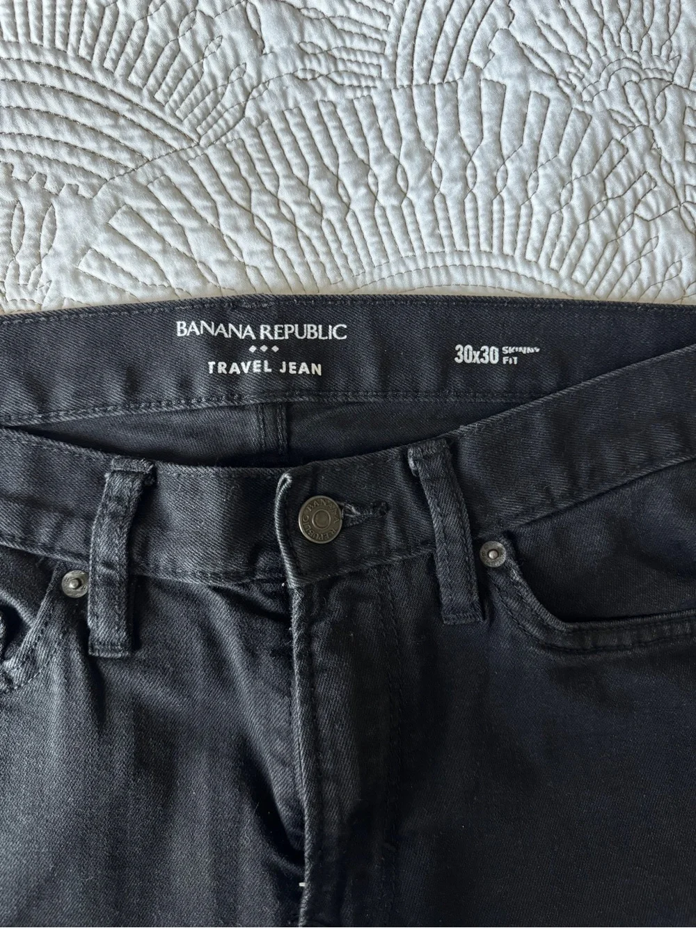 Banana Republic Men’s Black Skinny Travel Jeans